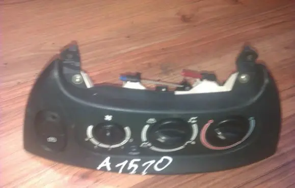 Renault Megane I Climate control unit 655738n
