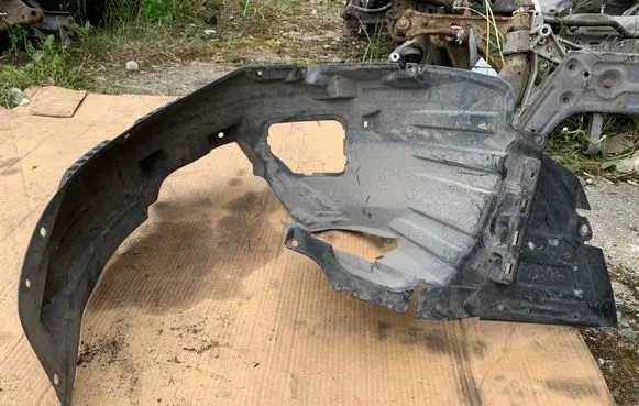 Mitsubishi Colt Front wheel arch liner splash guards MR575540