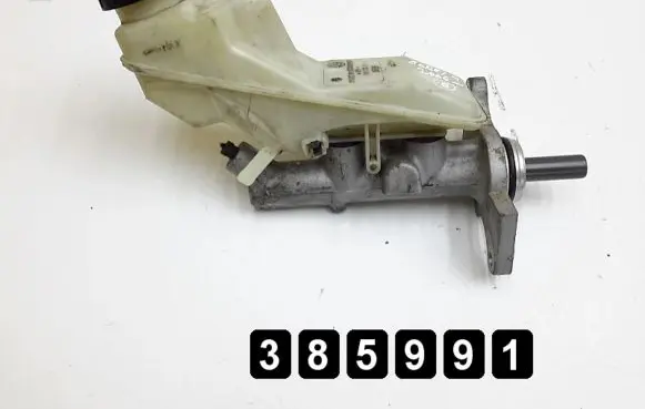 Toyota Corolla E120 E130 Master brake cylinder 74471251