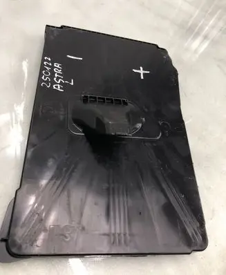 Opel Astra L Battery tray 9817230480