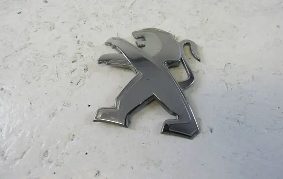 Peugeot 108 Manufacturer badge logo/emblem 753310H040