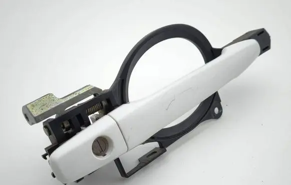 Mitsubishi Outlander Front door exterior handle