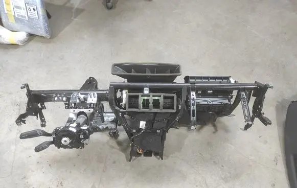 Audi A3 S3 8V Dashboard cross member/frame bar 