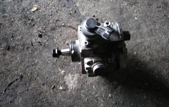 KIA Ceed Fuel injection high pressure pump
