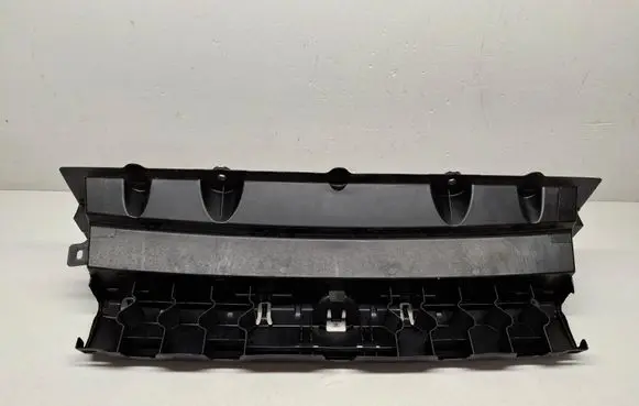 BMW X7 G07 Rear bumper mounting bracket 7420658 51127420658