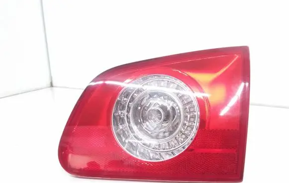 Volkswagen PASSAT B6 Tailgate rear/tail lights 3C9945094
