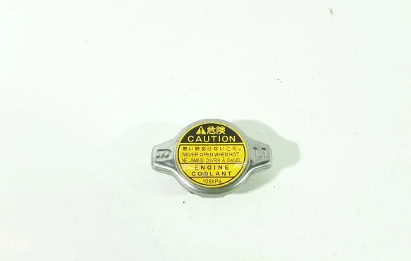 Toyota Yaris Coolant expansion tank/reservoir cap 