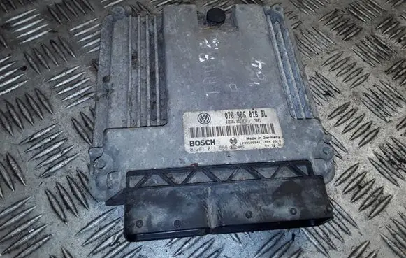 Volkswagen Touareg I Engine control unit/module 070906016BL 0281011859 1039S06941