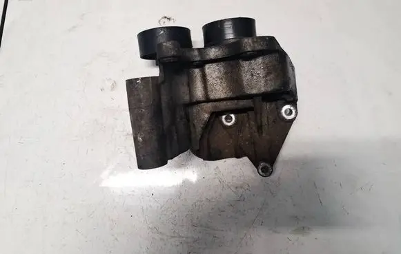 Iveco Daily 30.8 - 9 Engine mounting bracket 504136566