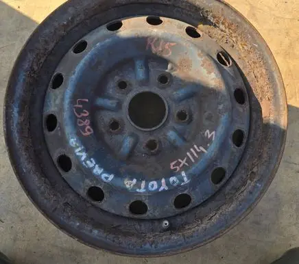 Toyota Previa (XR10, XR20) I R15 steel rim 