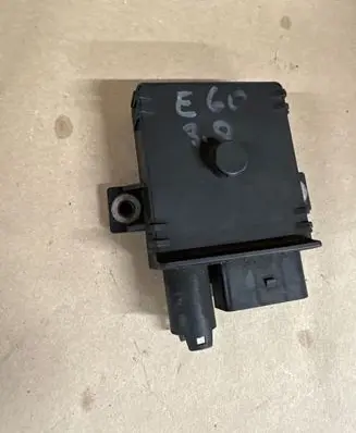 BMW 5 E60 E61 Glow plug pre-heat relay 0000327140