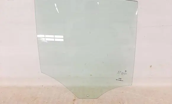 BMW X1 F48 F49 Rear door window glass 