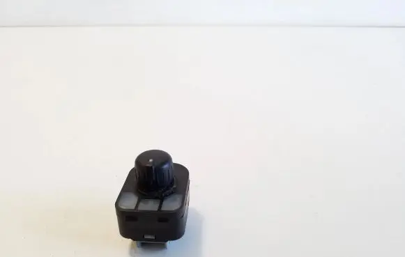 Audi Q3 8U Wing mirror switch 8U0959565