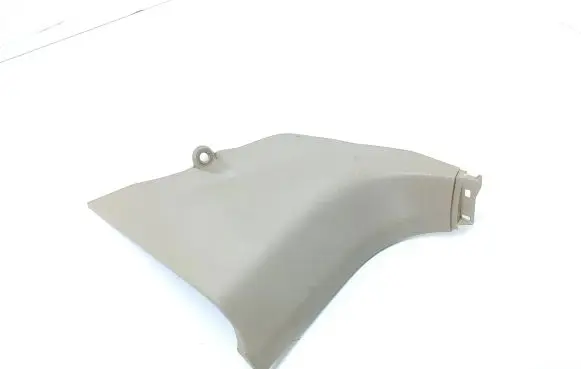 Foot area side trim