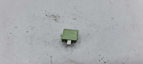 BMW 7 E65 E66 Other relay V23134K59X312 61368373700 8373700