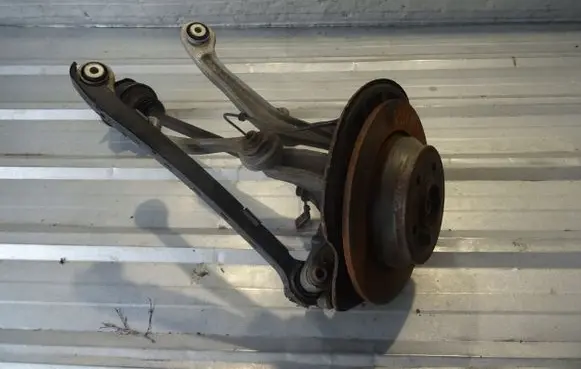 Mercedes-Benz S W221 Rear control arm W221XXX000XXXX