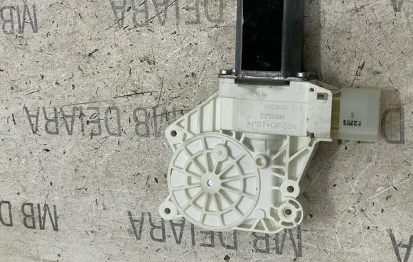 BMW 5 F10 F11 Rear door window regulator motor 7271564