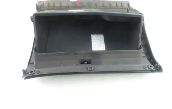 Toyota Corolla E110 Glove box 5530312220