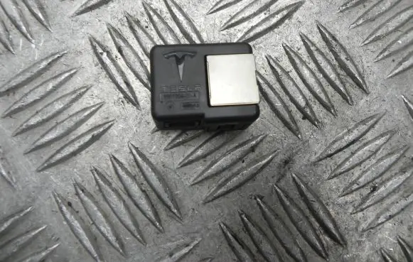 Tesla Model Y AUX in-socket connector 168190400A