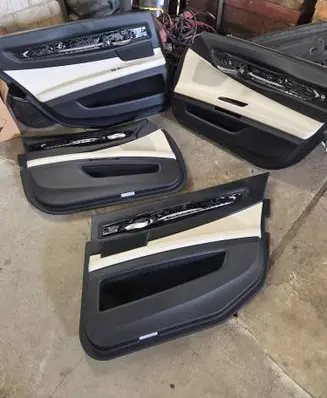 BMW 7 F01 F02 F03 F04 Front door card panel trim