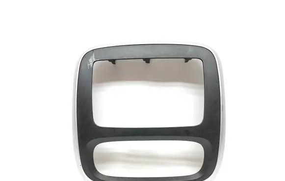 Radio/GPS head unit trim