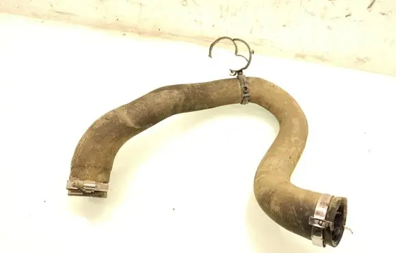 Intercooler hose/pipe