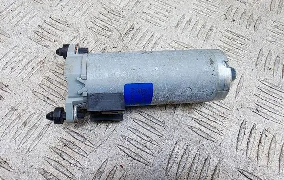 BMW X4 F26 Seat adjustment motor 0130002702