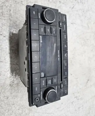 Chrysler Sebring (JS) Radio/CD/DVD/GPS head unit P05064059AI