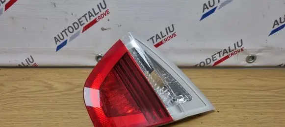 BMW 3 E90 E91 Tailgate rear/tail lights 6937460