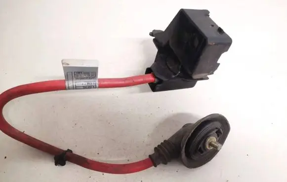 BMW 3 E46 Positive cable (battery) 8367769 51138367769
