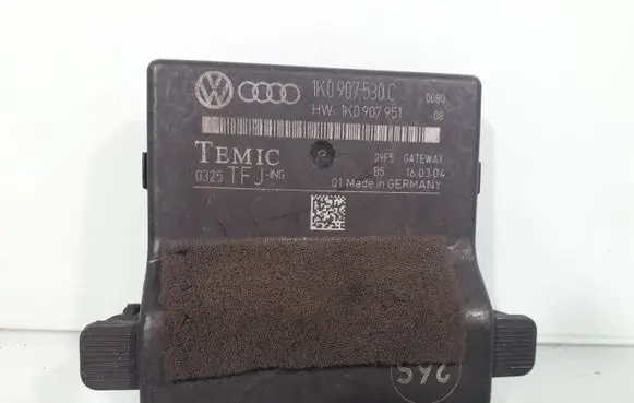 Volkswagen Golf V Gateway control module 1K0907530C 1K0907951