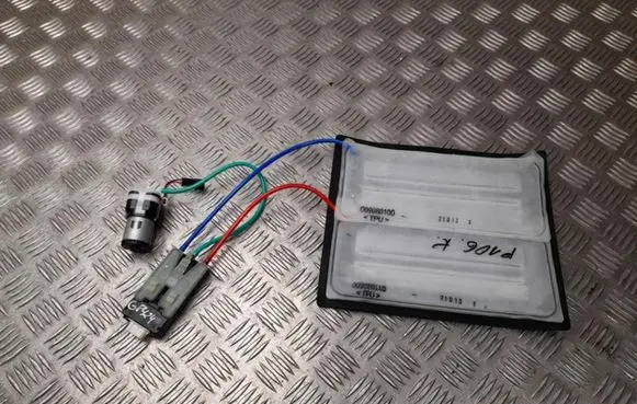 Tesla Model 3 Seat heating relay 111849400G