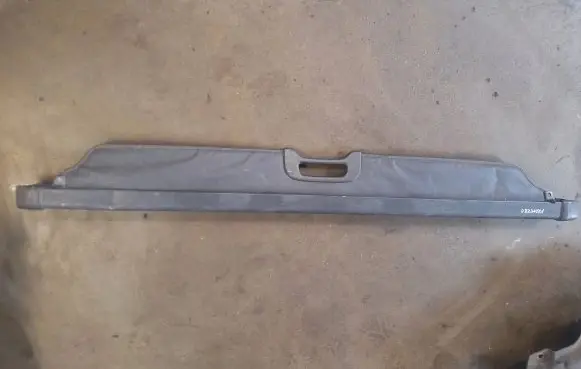 Opel Frontera B Parcel shelf load cover 