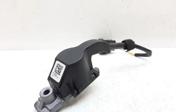 Volvo V40 Airbag deployment crash/impact sensor P31305432