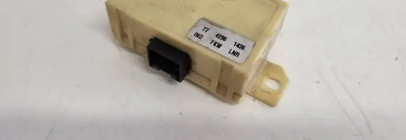Audi A6 S6 C4 4A Immobilizer control unit/module 4A0953234F A2961436 7742961436