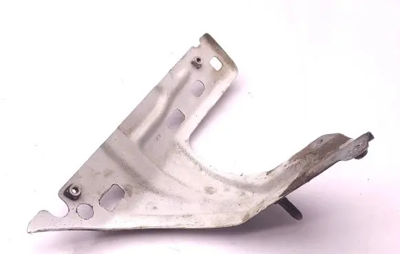 Volkswagen Caddy Fender mounting bracket 1T0821135