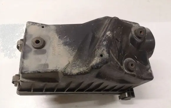 Toyota Avensis T250 Air filter box 4614485912