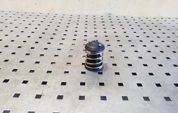 BMW X3 F25 Thermostat 