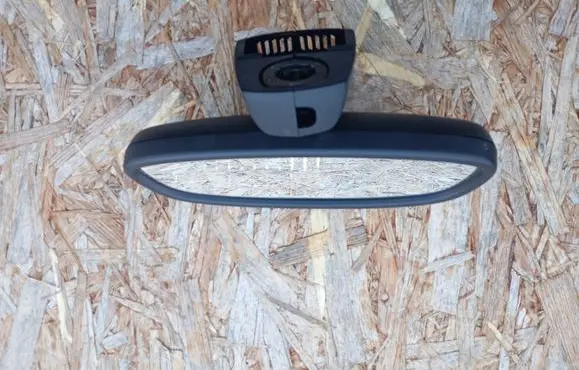 BMW 1 E81 E87 Rear view mirror (interior) A046412 E1010736 010736