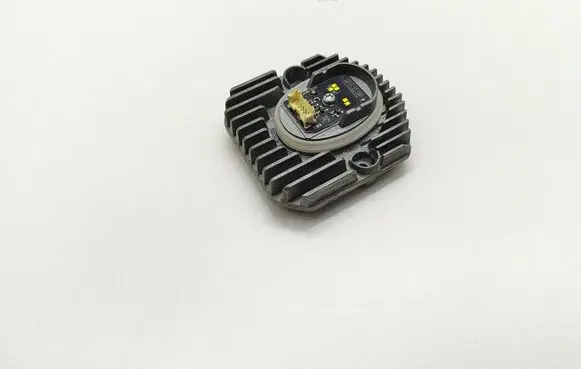 BMW 5 G30 G31 G38 LED ballast control module 161112L 161112R 161072