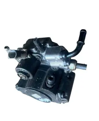 Mercedes-Benz E W212 Fuel injection high pressure pump A6510700701