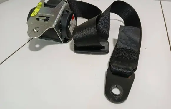 Mini One - Cooper R50 - 53 Front seatbelt 7073483 040605 20102006