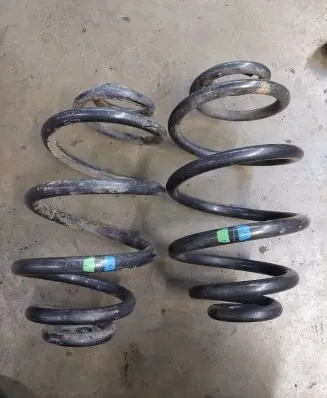 Volkswagen PASSAT B5.5 Rear coil spring