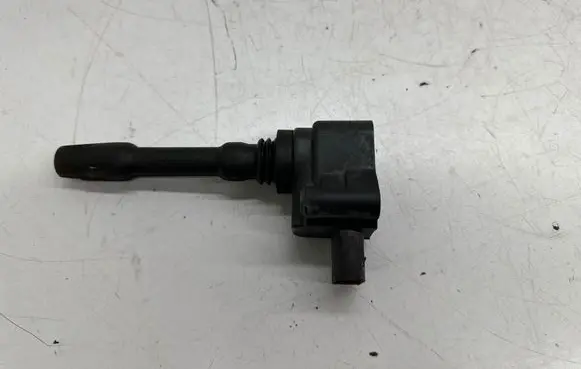 Porsche Macan (95B) High voltage ignition coil 94660210402 A660210402 550004
