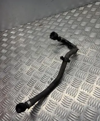 BMW 5 F10 F11 Engine coolant pipe/hose 8510306
