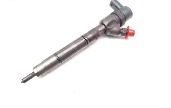 Hyundai ix35 Fuel injector 338002A800 0445110411