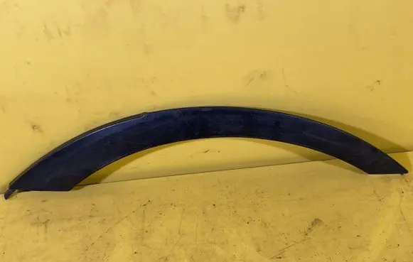 BMW X3 E83 Front arch trim 