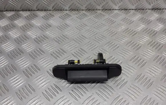 Mazda 323 F Tailgate/trunk/boot lock/catch/latch K5T49091
