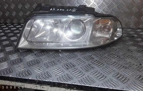 Audi A4 S4 B5 8D Headlight/headlamp 8d0941003ak