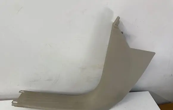 Chrysler Pacifica Front sill trim cover 101855110AYR 5RH89PD2AF